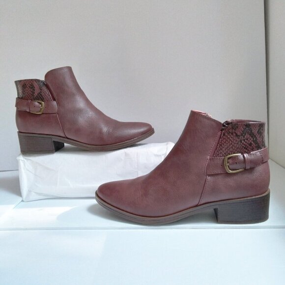'Marconi' Burgundy Chelsea Boots Back Strap Brass  Buckle & Snake Print Sz 9 M - Picture 5 of 12